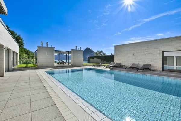 Lussuoso attico a Castagnola con grande terrazza e vista lago 13