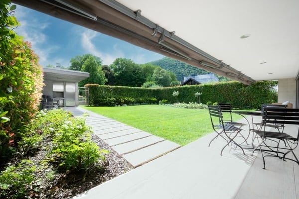 Prestigioso appartamento 1.5 locali con giardino, porticato con grill e terrazza coperta / Exklusive 1.5-Zimmer-Gartenwohnung mit überdachter Terrasse und Portico mit Grill 1