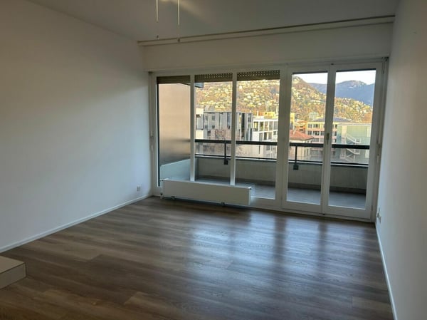 Monolocale luminoso in pieno centro 1