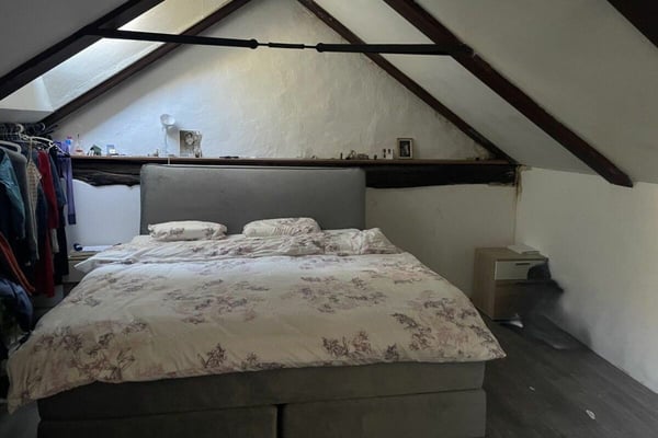 Casa nel nucleo con piazzetta privata e tanto potenziale / Tessinerhaus im Dorfkern mit privater Piazzetta und viel Potential 5