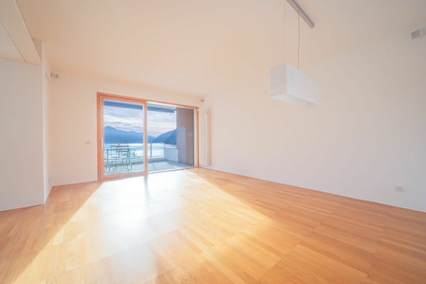 Appartamento boutique con vista panoramica sul Lago di Lugano 2