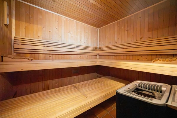 Luminoso appartamento in zona privilegiata / Helle Wohnung in privilegierter Lage 4