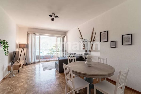 Appartamento arredato con vista lago 13