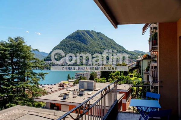 Appartamento arredato con vista lago 5