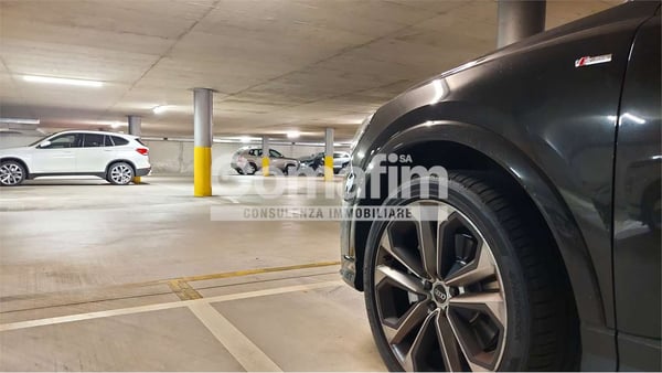 Lugano Centro - Affittasi Posteggi in Autorimessa 6