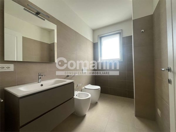 Luminoso Appartamento di 1.5 Locali al 2 Piano 8