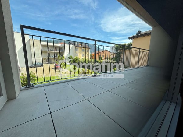 Chiasso : 1.5 locali al 1P - Moderno con terrazzo 7