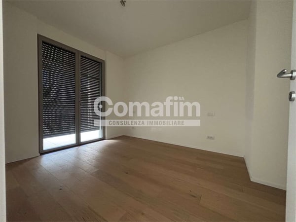 Chiasso : 1.5 locali al 1P - Moderno con terrazzo 7