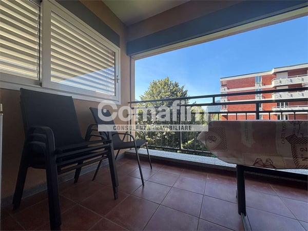 Luminoso 1.5 locali - tranquillità e comodità a due passi dal centro 11