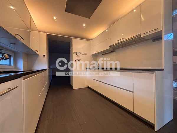 Villa unifamiliare con giardino 8