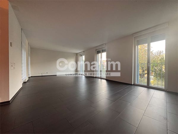 Villa unifamiliare con giardino 12