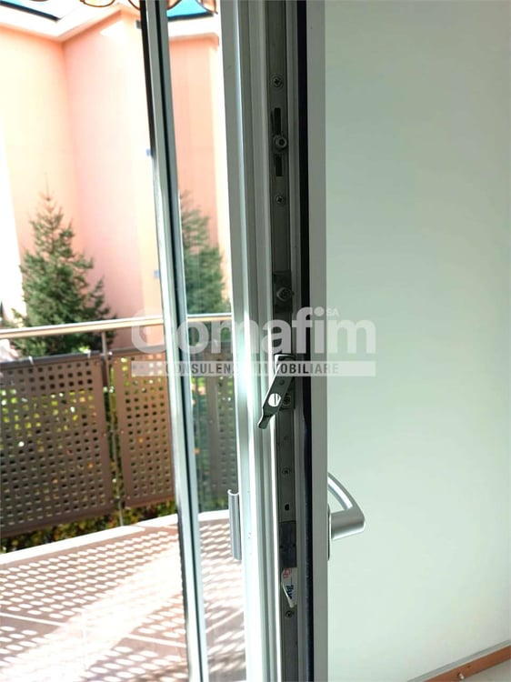 Palazzina a reddito a Giubiasco presso la stazione 7