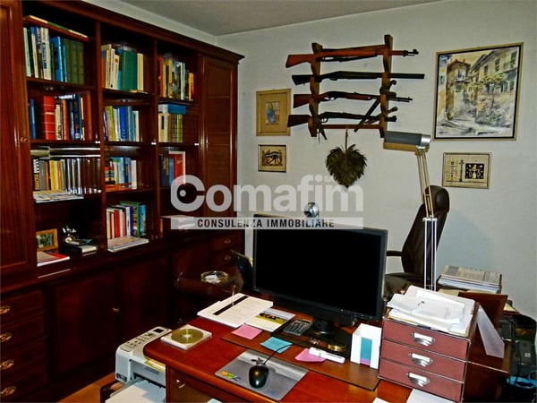 A Capolago vendiamo casa con 