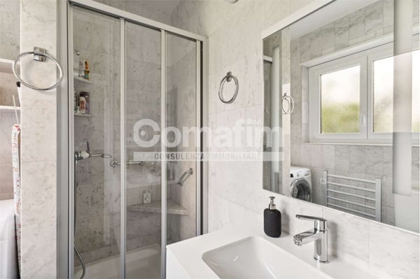 Appartamento con vista su Lugano nel cuore della c 9