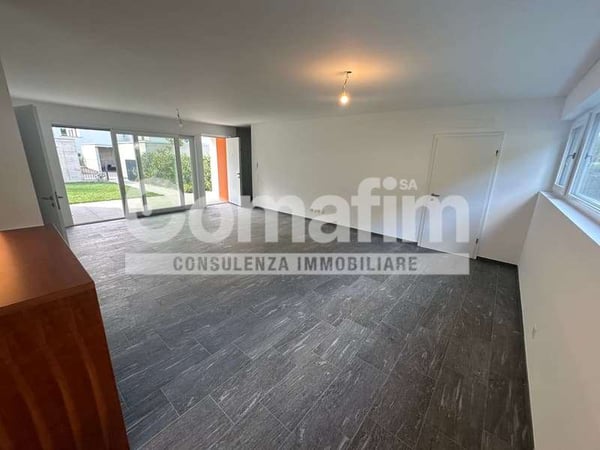 Vendita elegante Villa 1.5 Locali a Bioggio 3