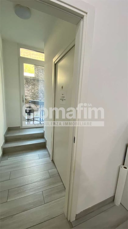 Locale Commerciale - Biasca, Centro 9