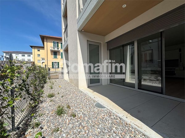 Chiasso : 1.5 locali al PT con terrazzo e giardino 4