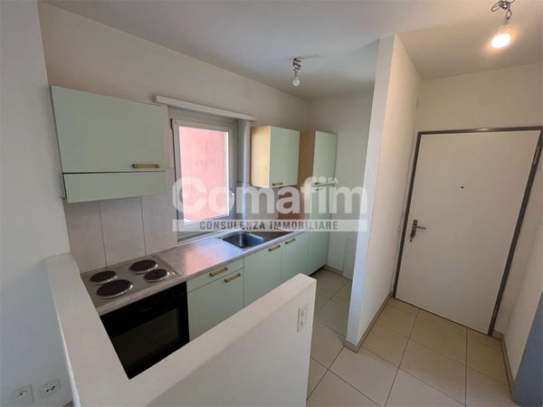 Affittasi Monolocale - Corso Elvezia 32, Lugano (3 piano) 2