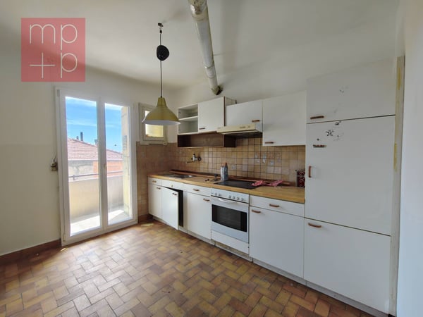 Casa unifamiliare - Caneggio 2