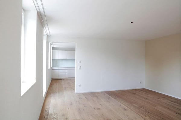 Helle 2.5-Zimmer-Wohnung mit Balkon in Baar – sofort verfügbar