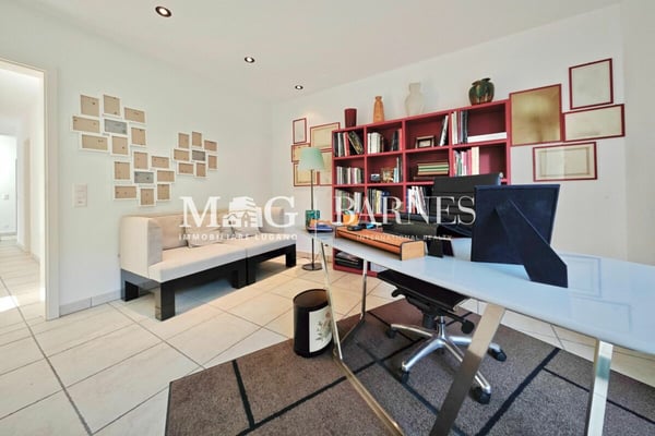 Lugano: Villa signorile con piscina, giardino e rustico privato 12