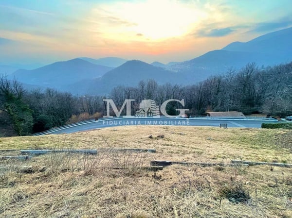 Aranno: Terreno edificabile con ottimo soleggiamento 4