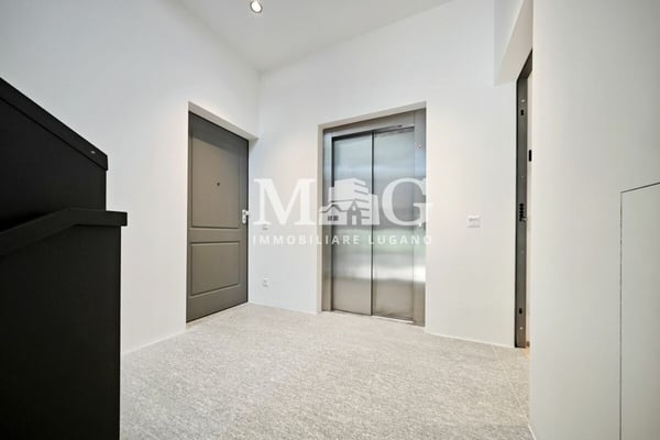 Charme d'epoca e tecnologia moderna: 1.5 locali in palazzo del primo '900 11