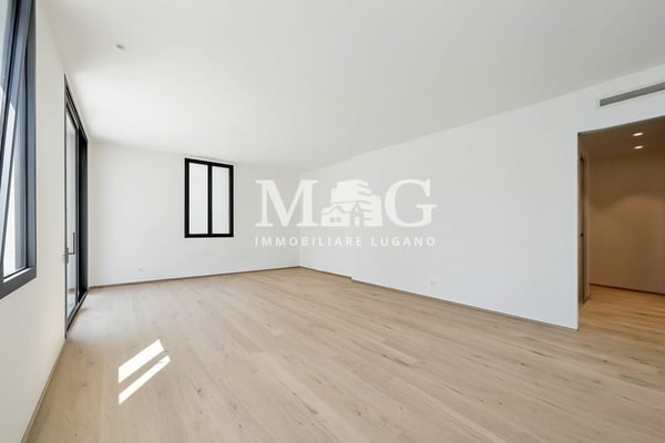 Charme d'epoca e tecnologia moderna: 1.5 locali in palazzo del primo '900 4