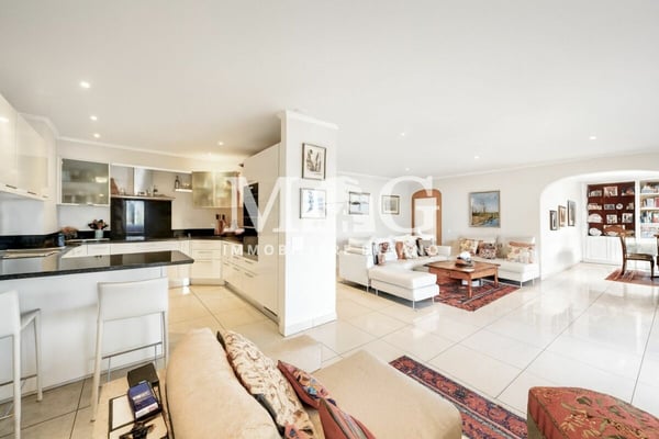 Lugano - Appartamento 1.5 locali di 300 mq comm.li al 1° piano con terrazzo e giardino privato 5