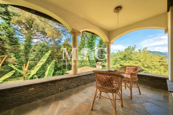 Montagnola: Villa Mediterranea mq. 310 + 99 mq ulteriori - fascino e privacy 2