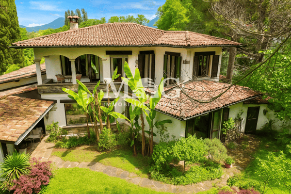 Montagnola: Villa Mediterranea mq. 310 + 99 mq ulteriori - fascino e privacy 1