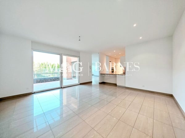 Lugano: Casa a schiera di ampie dimensioni adatta alle famiglie, 210 mq. superficie commerciale 1