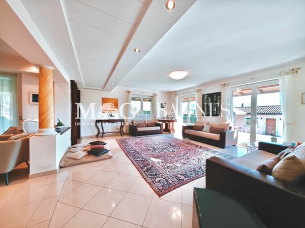 Lugano, Manno: VILLA SIGNORILE, elegante con piscina e dépendance 8