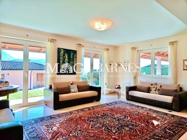 Lugano, Manno: VILLA SIGNORILE, elegante con piscina e dépendance 10