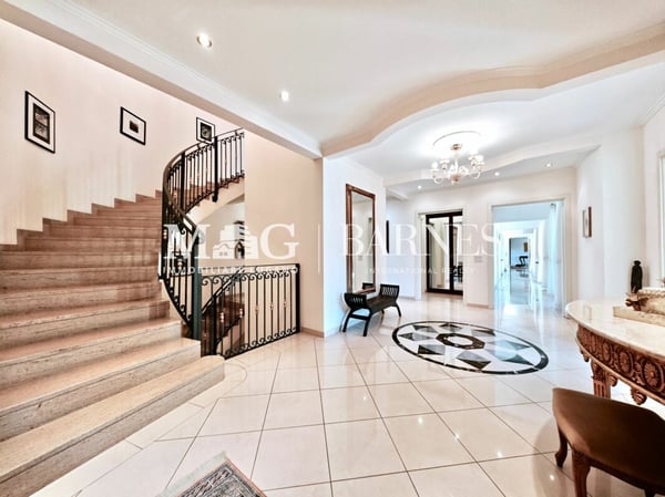 Lugano, Manno: VILLA SIGNORILE, elegante con piscina e dépendance 3