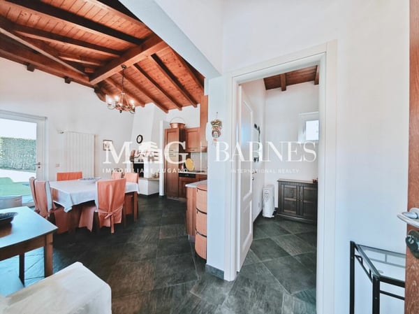 Lugano, Manno: VILLA SIGNORILE, elegante con piscina e dépendance 35