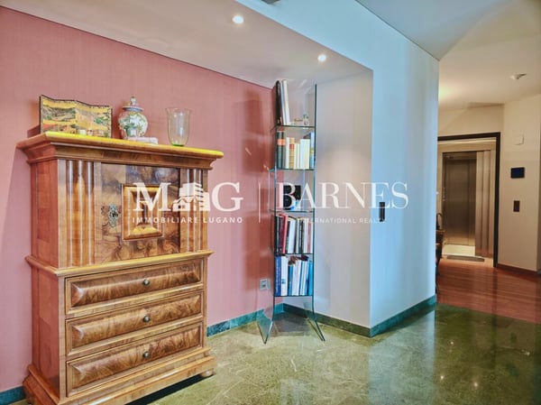 Lugano, Castagnola: Appartamento 1.5 locali esclusivo con piscina privata, giardino e vista lago 9