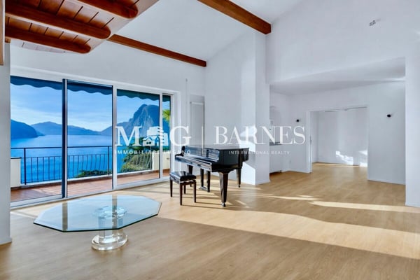 Lugano - Castagnola: Villa con vista sul lago e piscina 2