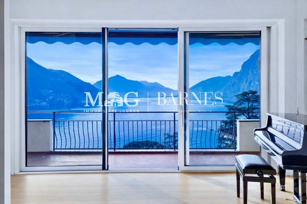 Lugano - Castagnola: Villa con vista sul lago e piscina 1