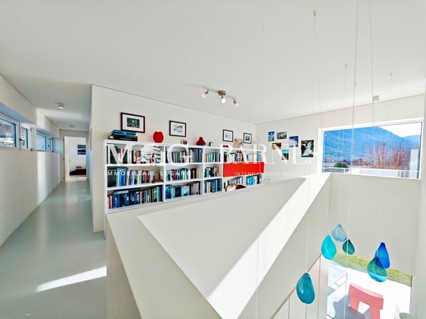 Lugano, Dino: Villa moderna con giardino, terrazze e vista aperta 10