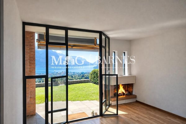 Lugano: Villa vista lago con giardino privato 10
