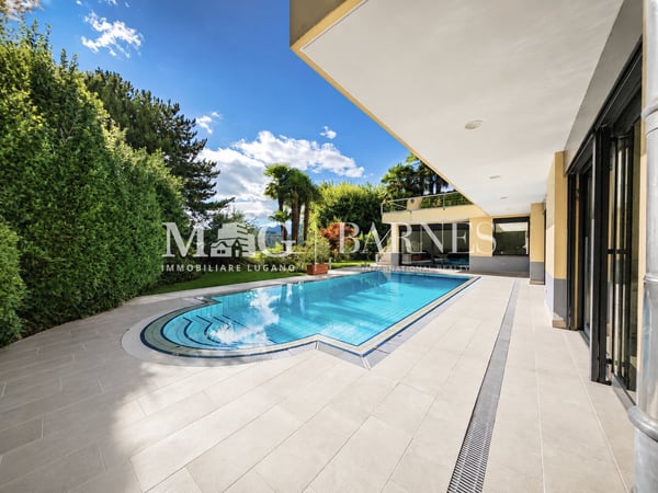 Lugano: Villa signorile con piscina e giardino 5