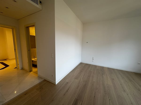 Lussuoso nuovo appartamento in affitto a Lugano. 3.5 loc 170 mq. 5