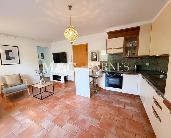 Lugano, Collina d'Oro: 2.5 locali con giardino e patio di 70 mq 4