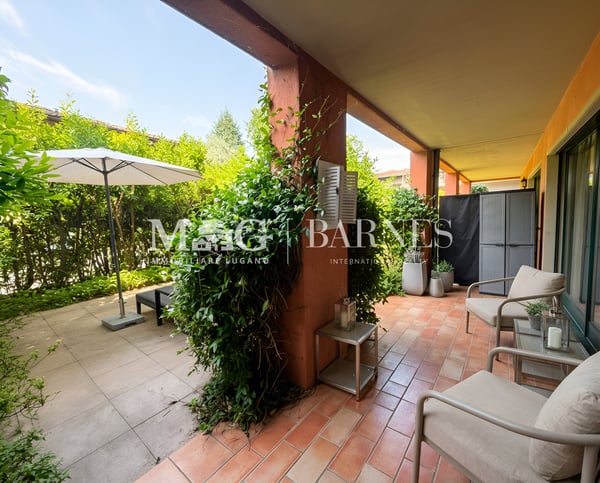 Lugano, Collina d'Oro: 2.5 locali con giardino e patio di 70 mq 2