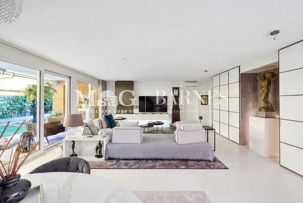 Viganello, Lugano - Ampio 5.5 di classe con giardino privato 3