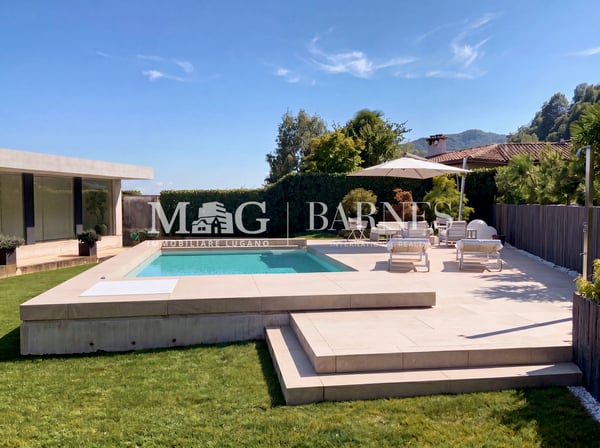 Lugano, Cademario: Villa moderna con giardino e piscina 9