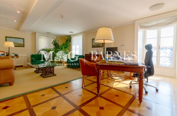 Lugano Centro: Uffici con vista lago in palazzo storico 7