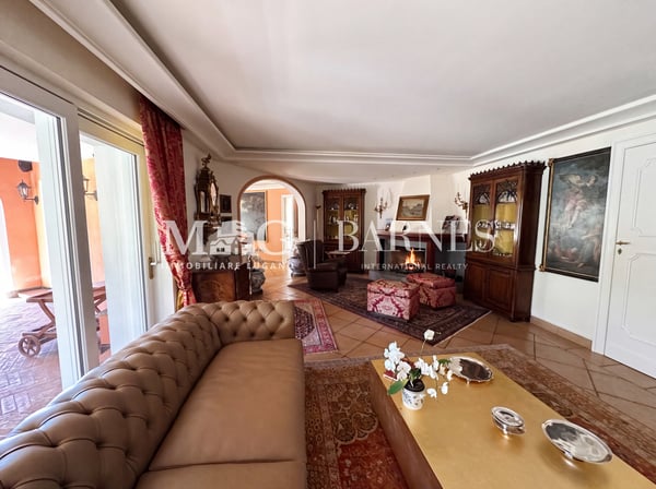 VILLA SIGNORILE con super Vista Lago Lugano 9