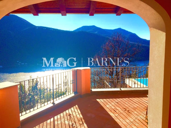 VILLA SIGNORILE con super Vista Lago Lugano 6